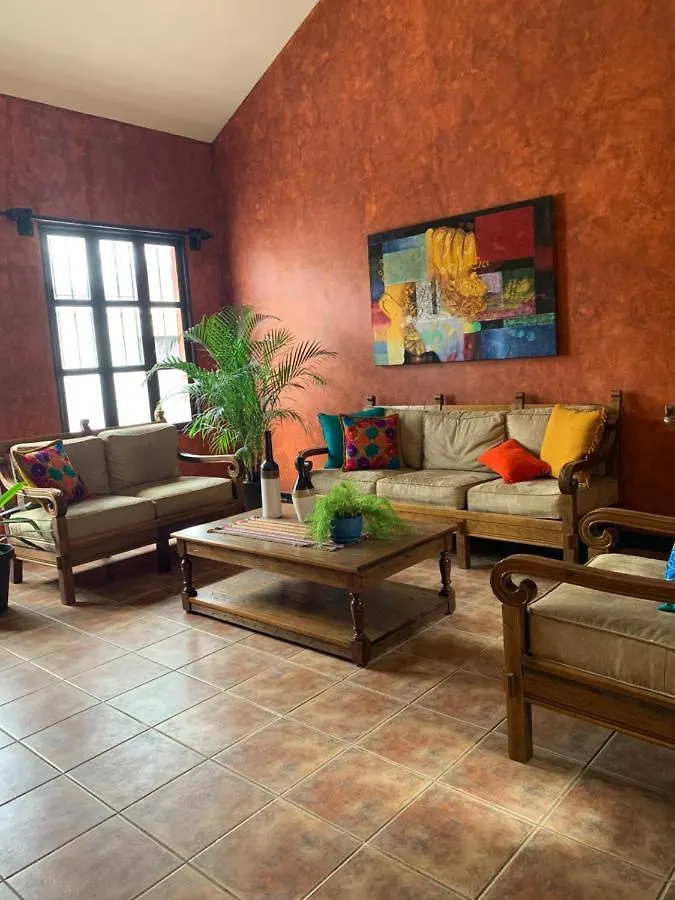 Hotel Casona Del Conquistador Antigua