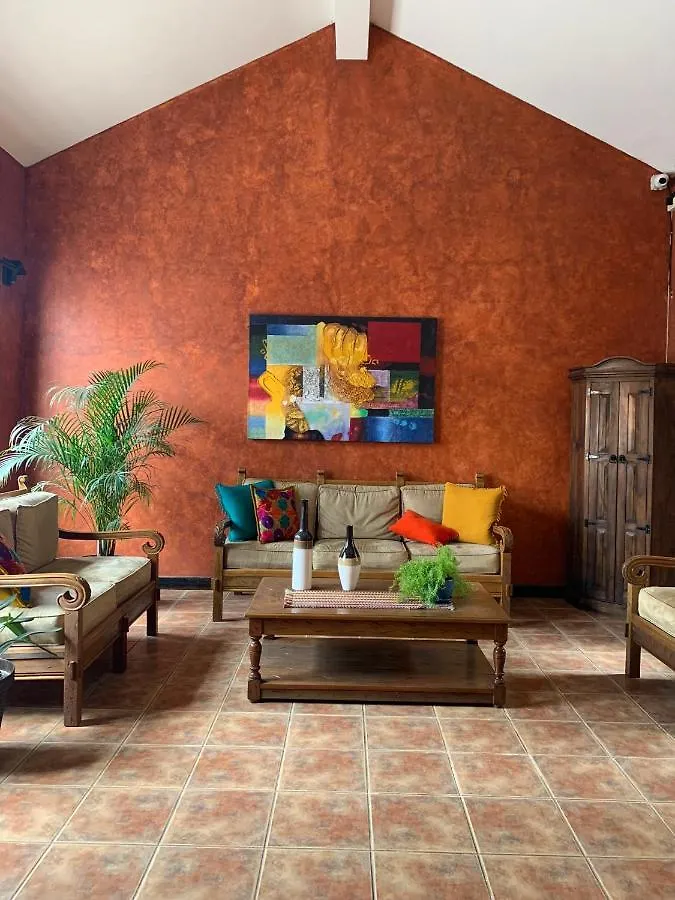 Casona Del Conquistador Antigua