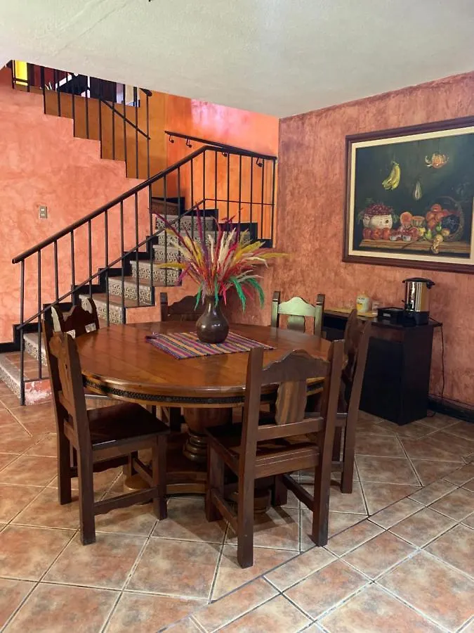 Hotel Casona Del Conquistador Antigua