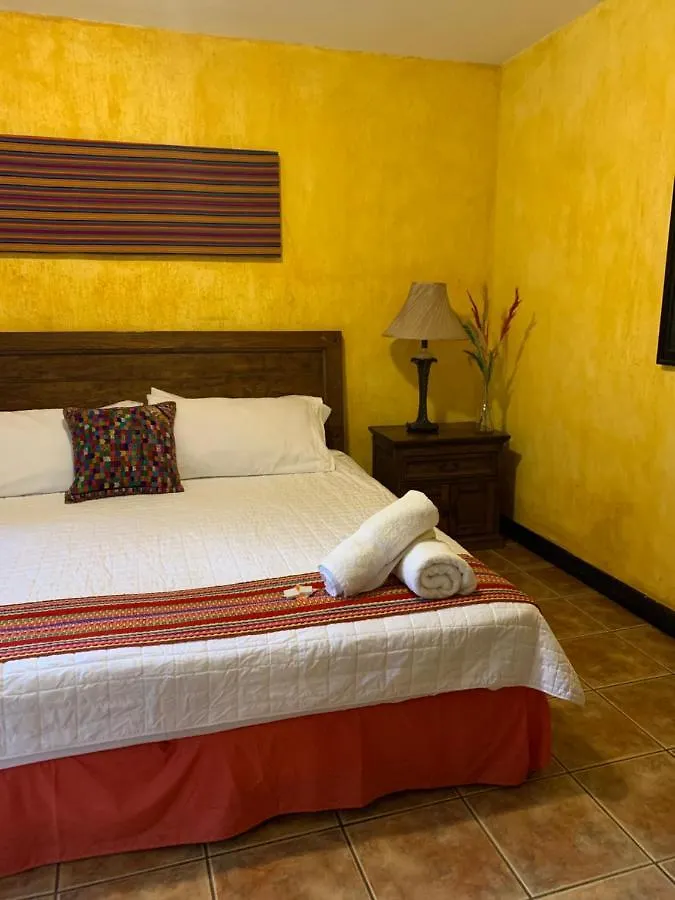 Casona Del Conquistador Antigua Hotel